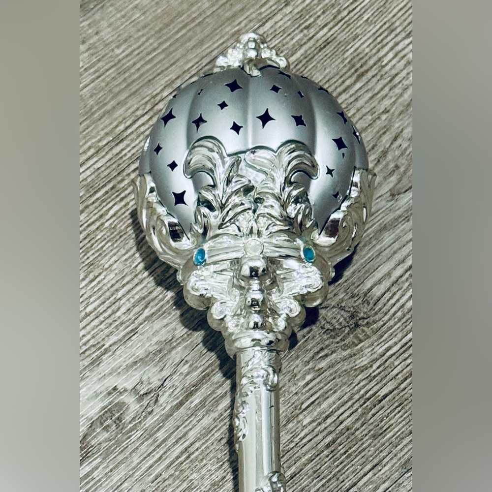 NEW Disney Parks Princess Cinderella Light Up Wand Enchanted Pumpkin Toy Sounds - Picture 2 of 6